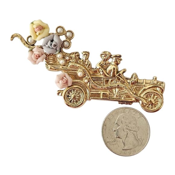 1928 Brand Porcelain Rose Car, Lady Passenger Driver Brooch Faux Pearl Pin - Picture 5 of 7
